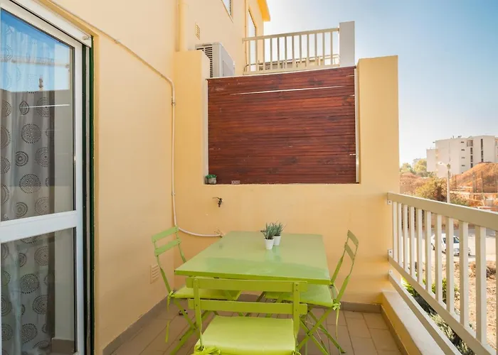 Lägenhet Castelos Da Rocha